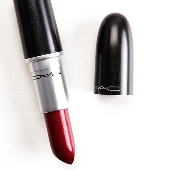 HP 💕 BNIB MAC Cremesheen Lipstick - Picture 1 of 7